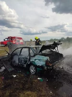 В Рівненському районі вогнеборці ліквідували пожежу в легковому автомобіля