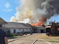 Самбірський район: вогнеборці ліквідували пожежу на ферм