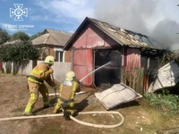Сумська область: упродовж доби рятувальники двічі приборкували пожежі гаражів