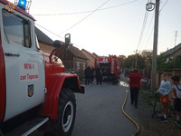 Тячівські рятувальники ліквідували загорання літньої кухні
