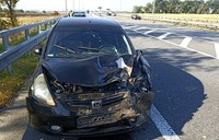 Поліція Полтавщини встановлює обставини ДТП, в якій травмувався водій легковика