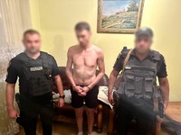 У Тячеві поліція затримала наркоторговця: підозрюваного помістили в ізолятор тимчасового тримання