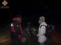 Рятувальники відшукали жінку, що заблукала в горах