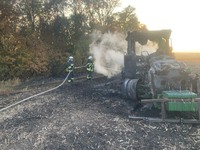 Богодухівський район: рятувальники ліквідували пожежу в тракторі, що зайнявся під час руху