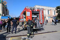 М. Дніпро: вогнеборці ліквідували масштабну пожежу в приміщенні з продажу товарів