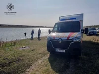 Миколаївська область: водолази ДСНС вилучили з води тіло чоловіка