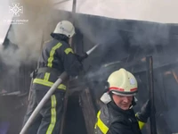 Сумська область: рятувальники двічі приборкували пожежі господарчих споруд