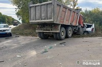 На Кам’янеччині поліцейські затримали 55-річного водія вантажівки, що спричинив ДТП з летальними наслідками