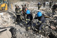Харківщина: аваріно-рятувальні роботи завершено. Загинула 51 особа, 6 - постраждали
