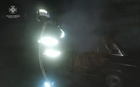 Глобине: рятувальники ліквідували пожежу у легковому автомобілі