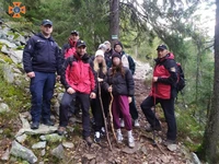 Рятувальники відшукали групу туристів у горах