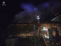 На Ужгородщині рятувальники вберегли будинок від знищення вогнем