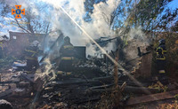 Бучанський район: ліквідовано пожежу в приватному нежитловому будинку