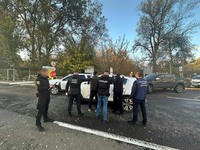 На Закарпатті поліція затримала жителя Дніпропетровщини за незаконне переправлення військовозобов’язаних через кордон