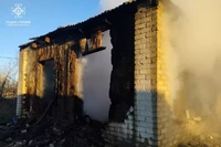 Синельниківський район: під час ліквідації пожежі вогнеборці виявили тіло загиблого чоловіка