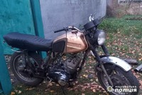 Поліція Синельниківщини затримала 26-річного чоловіка за викрадення мотоцикла