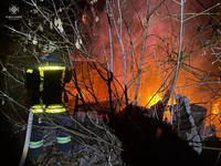 Миргородський район: рятувальники загасили пожежу в господарчій споруді