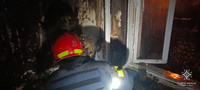 У Вінниці бійці ДСНС ліквідували пожежу в квартирі