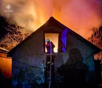 Золотоніський район: рятувальники ліквідували пожежу господарчої споруди