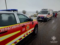 Миколаївська область: рятувальники допомогли ліквідувати наслідки дорожньо-транспортної пригоди