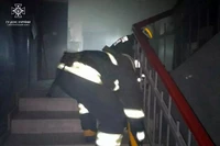 У Дніпрі під час ліквідації пожежі вогнеборці врятували чоловіка
