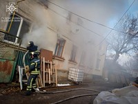 Одеська область: на пожежі врятовано господаря будинку.