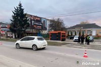 У Кам’янці-Подільському поліцейські встановлюють обставини ДТП, у якій травмувався 66-річний пішохід