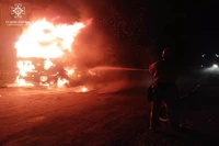 Криворізький район: вогнеборці ліквідували займання вантажного автомобіля