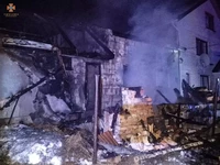 Хустські вогнеборці врятували від знищення житловий будинок
