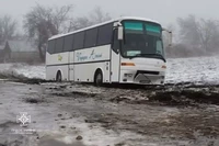 Синельниківський район: фахівці ДСНС відбуксували пасажирський автобус
