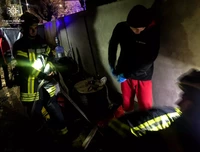 М. Чернівці: рятувальники врятували жінку, що впала у колодязь
