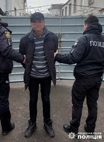 На Львівщині поліцейські затримали зловмисника за підозрою у незаконному заволодінні автомобілем «Пежо»