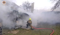Полтавський район: вогнеборці ліквідували пожежу в будинку