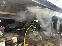 Вогнеборці ліквідували пожежу гаражного приміщення