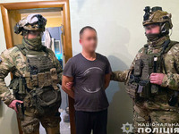 Чернігівські поліцейські затримали торгівця психотропами