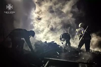 Дрогобицький район: вогонь знищив 3 будівлі та автомобіль