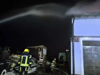 В Рівненському районі рятувальники ліквідували пожежу у приватному господарстві