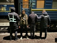 На Львівщині прикордонники викрили українця, який організував переправлення осіб через кордон в обхід пунктів пропуску