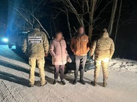 На Буковині затримали поплічницю організатора незаконного переправлення осіб через кордон