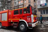 М. Кривий Ріг: надзвичайники загасили пожежу в квартирі