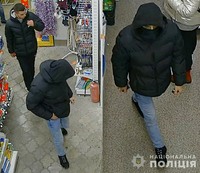 Поліція встановлює особи чоловіків, які можуть бути причетні до скоєння крадіжок із магазину