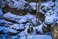 Кам’янець-Подільські рятувальники з 20-метрової прірви Дністровського каньйону дістали чоловіка