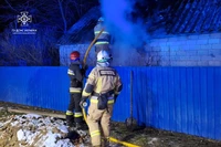 Синельниківський район: вогнеборці ліквідували займання літньої кухні