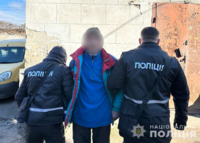 У Запоріжжі василівські поліцейські викрили наркозбутника