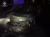 Рятувальники ліквідували загоряння у двох автомобілях