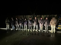 (ВІДЕО) На Одещині вісім чоловіків намагались незаконно перетнути кордон