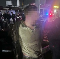 Поліція охорони Чернівців затримала громадянина з ножем