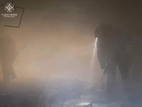 М. Чернівці: рятувальники ліквідували пожежу в підвалі п’ятиповерхівки