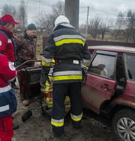 Рятувальники провели деблокацію потерпілого водія внаслідок ДТП