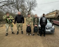 Військовий піксель не допоміг: на Одещині прикордонники затримали перевізника та його пасажирів